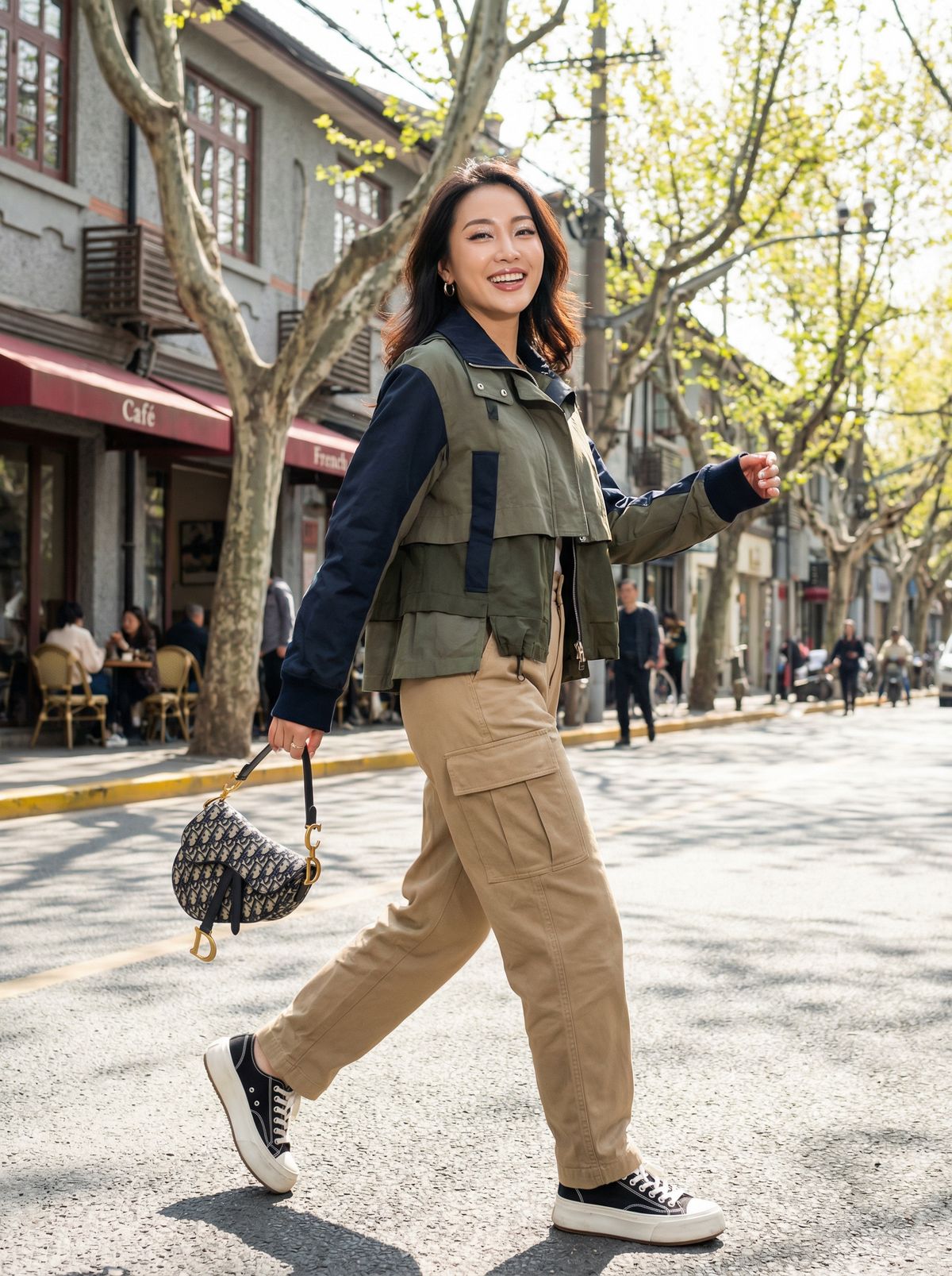 自拍自拍网红街拍时尚视频 | 穿搭生活视频分享